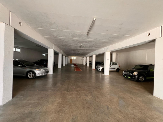 dealer showroom
